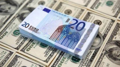 Euro, dolar karşısında 21 ayın dip seviyesini gördü