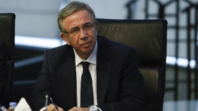 Yeni Akit’ten AKP’ye Mansur Yavaş eleştirisi: “Bu yöntem seçime gölge düşürür”