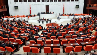 “Beka hamaseti ile bu milleti küçümsüyorsunuz”