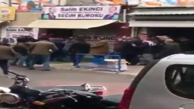 AKP seçim ofisinde silahlı kavga