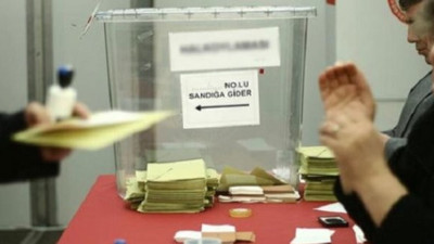 Yeni Şafak yazarı: "Mansur Yavaş seçimi epey bir farkla alır"