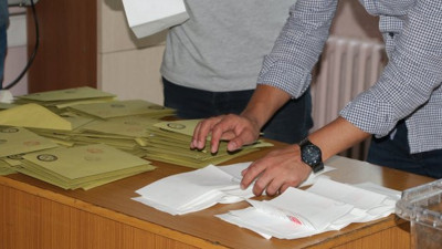 Sandık itirazlarına çifte standart!