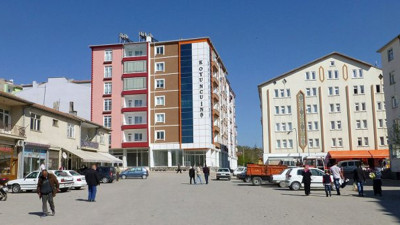 AKP’li başkanın ilk icraatı: Yoldan geçen araçları saydırdı