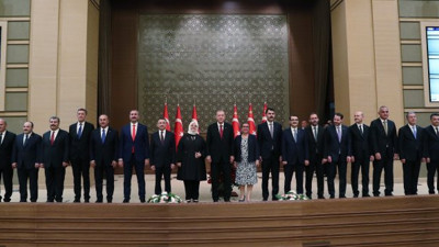 Kabineye revizyon mu geliyor?