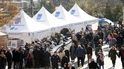 Lütfü Türkkan: “Türkiye’nin meselesi yokluk ve fukaralıktır”
