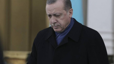 "AKP bölündü, grubun başında Albayrak var"