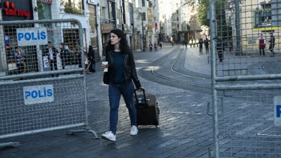 Taksim Meydanı kapatıldı!