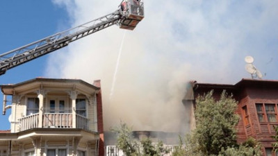 Üsküdar'da yangın!