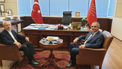 İYİ Partili vekilden Kılıçdaroğlu'na geçmiş olsun ziyareti
