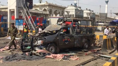 Pakistan'da patlama: En az 5 ölü