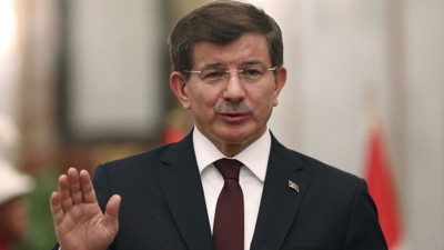 Davutoğlu gelecek hafta sahaya iniyor!
