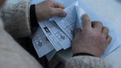 Kamu görevlisi olmayan o sandık memurları konuştu