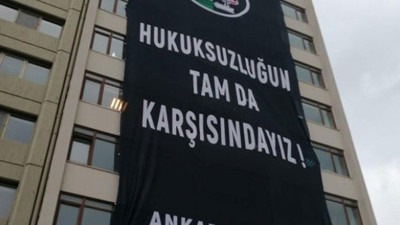 Ankara Barosun'dan YSK'ya pankartlı tepki