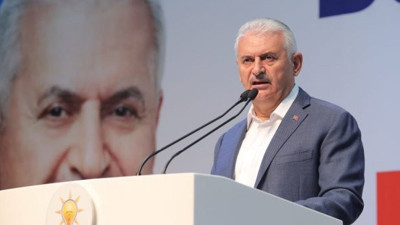 "Binali Yıldırım, İmamoğlu ile ekrana çıkarsa kaybedeceğinden korkuyor"