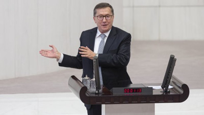 “Milletin boğazından kısmaya başladınız”