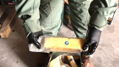 Kargodaki aramada 163 kilo eroin bulundu