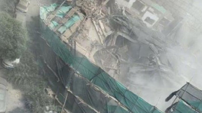 Şanghay'da enkaz faciası