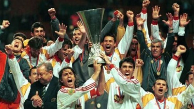 Galatasaray'ın UEFA Kupası'nı aldığı ilk 11'de kimler vardı?