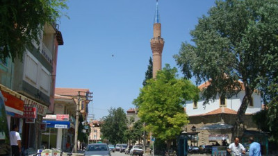 O ilçede T.C. ibaresine AKP–MHP engeli!