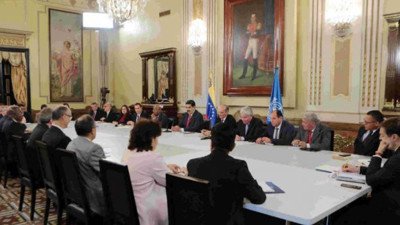 Venezuela'da muhalefet ve hükümet Oslo'da bir araya geldi