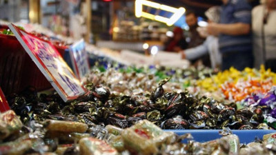 Bayramda çocuklarınızı tatlı ile zehirlemeyin