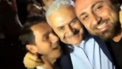 Yıldırım'ı yanağından öpen kişi bakın kim çıktı