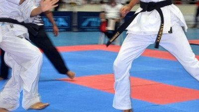 Karatede 3 madalya