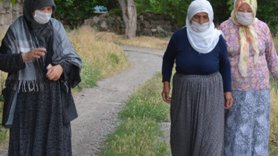 Kayseri'de enerji santrali kirliliği: Maskesiz sokağa çıkamıyorlar