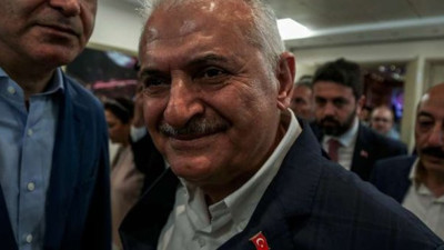 AKP'de seçim gözyaşları!