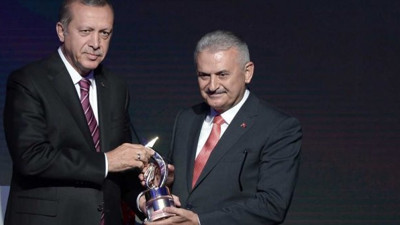 Dilipak: "Düşünsenize, Üsküdar, Fatih ve Eyüp'de bile kaybetmişsiniz"