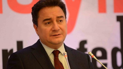 Ali Babacan ekibiyle yemekte buluştu