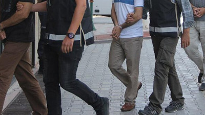 Bursa'da FETÖ operasyonu: 12 tutuklu