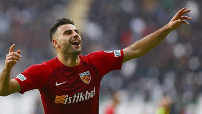 Deniz Türüç Fenerbahçe'de!