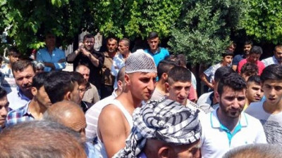 Manisa'da tehlikeli gerginlik: 2 Türk vatandaşı yaralandı