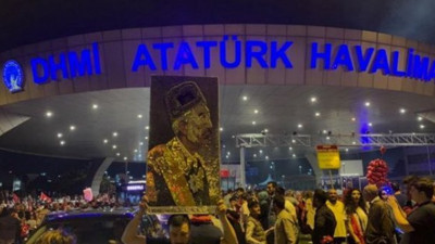 15 Temmuz alanında Vahdettin resmi