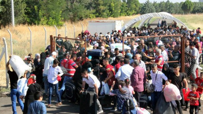 Şevket Apuhan: "Suriye topraklarına kin mi ekiyorum?"