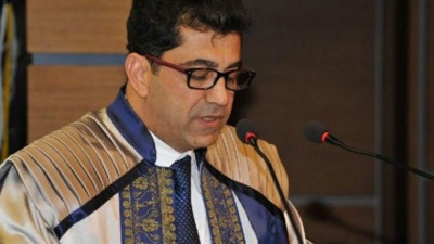 Rektör 'hasta olarak' denetlediği hastaneyi kapattı