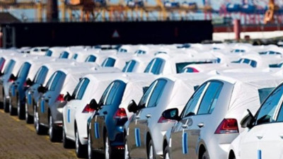 Otomobil ve hafif ticari araç pazarı yüzde 47,5 daraldı