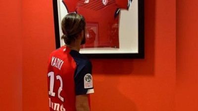 Yusuf Yazıcı yeni takımın formasını ilk kez giydi