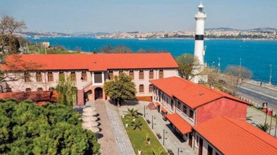 Sağlık Bakanı'nın üniversitesine iki tarihi bina daha