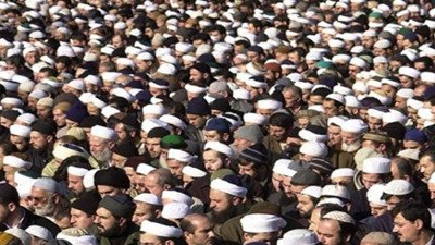 AKP'li Tosun: "Cemaat ve tarikatlar denetlenmeli"