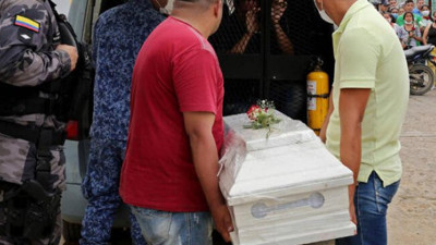 Tabuttan 300 kilogram uyuşturucu çıktı!