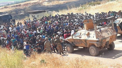Hatay Valisi Doğan: "Suriyeliler aslında Türkiye'yi protesto etmedi"