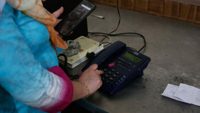 Cammu Keşmir'de sabit telefon yasağı kalktı