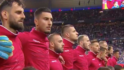 Fransa-Arnavutluk maçı öncesi milli marş krizi!