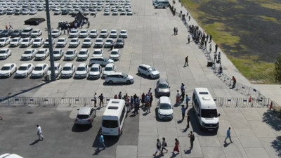 Yenikapı'daki araçlar çekildi