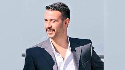 Fırat'ın annesi hangi parti önünde nöbet tutsun?