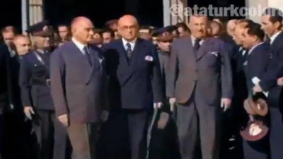 Atatürk'ün renklendirilmiş görüntüleri beğeni topladı