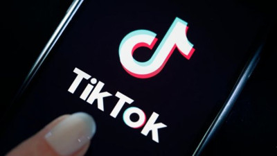 TikTok, siyasi içerikli reklamları yasaklayacak