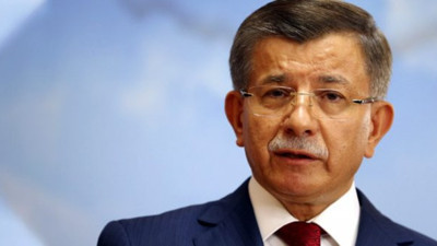 Davutoğlu'nun kurucusu olduğu üniversitede neler oluyor?